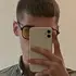Я Александр, 19, из Москвы, ищу знакомство для постоянных отношений